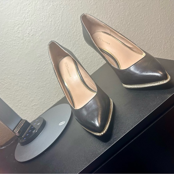 BCBGENERATION | Harleigh Pumps in Black Leather, size 39/9US - Picture 5 of 15